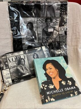 Michelle Obama Themed Black & White Wristlet Clutch Bundle- Magazine Print